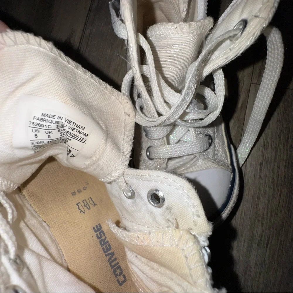 Converse Kids Cream High-Top Sneakers
